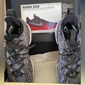 MAMBA RAGE POIZON Nike men’s sneakers. Kobe Bryant’s signature sneaker. Size 10